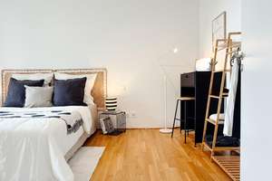 Wohnen am Wasser: Stilvolle 2-Zimmer-Wohnung mit Balkon, Wasserblick und Tiefgarage – Am Zollhafen 9-11, 55118 Neustadt, Mainz – Vorschaubild 10