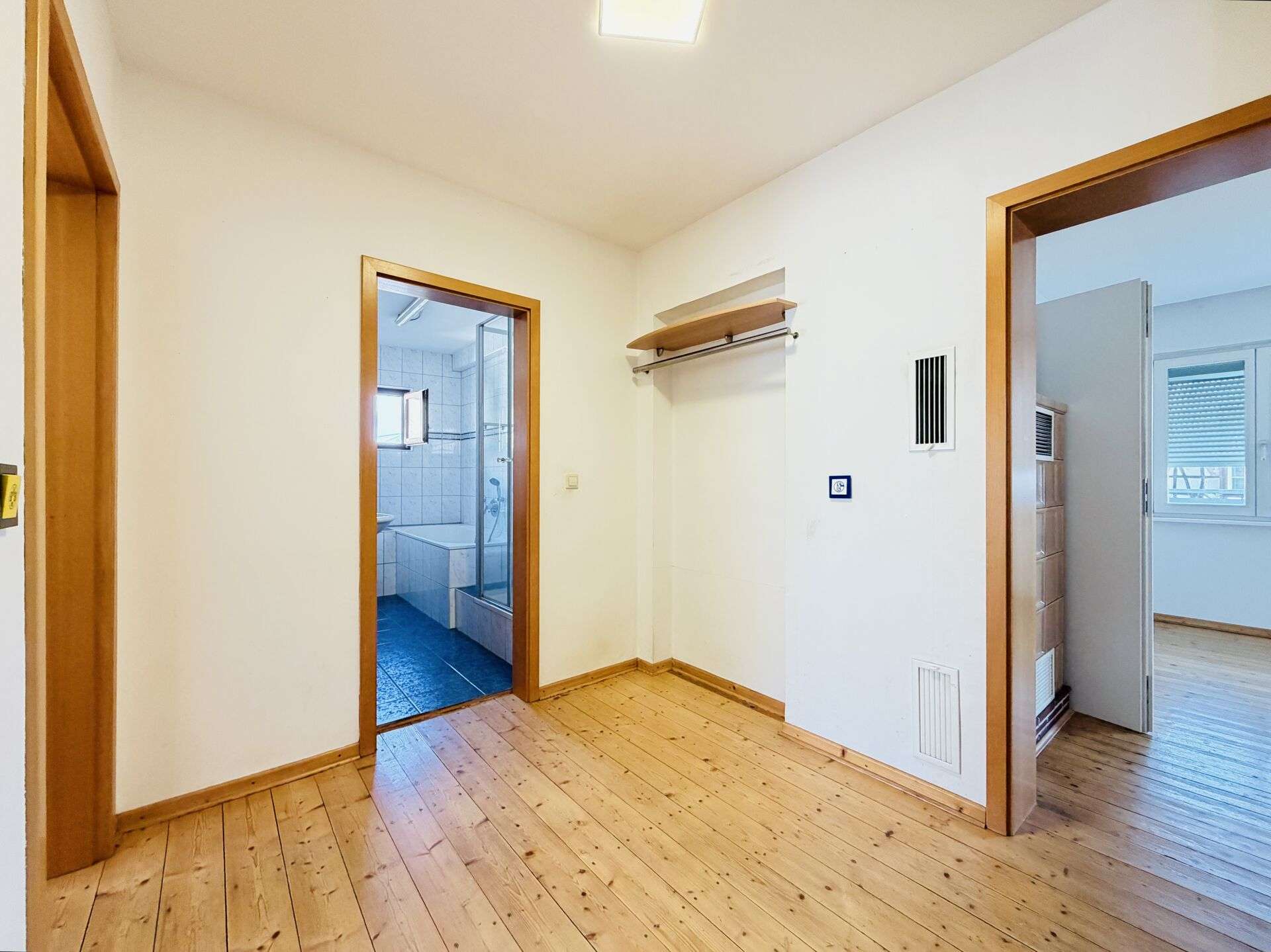 Immobilie in Rhens - Mehrfamilienhaus mit drei abgeschlossenen Eigentumswohnungen in Rhens - Bild 8