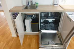 Zentral. modern. EBK. Bad mit Wanne u. Dusche, Kehrwochenservice. Loggia, TG-Platz – Hauptstätterstraße 112, 70178 Karlshöhe, Stuttgart – Vorschaubild 13