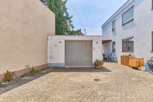 Attraktives Vierfamilienhaus mit ca. 300 qm Wohnfläche -Kapitalanlage oder Mehrgenerationenwohnen in – 67069 Oppau, Ludwigshafen am Rhein – Vorschaubild 3