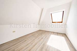 Mitten in Reutlingen: Gepflegte Maisonette auf zwei Ebenen mit Loggia, Aufzug und Tiefgarage! – Die vollständige Adresse der Immobilie erhältst du vom Anbieter., 72762 Reutlingen-Mitte, Reutlingen – Vorschaubild 10
