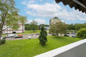 Praktisch geschnittene 3-Zimmer-Wohnung mit Loggia in Leverkusen – Die vollständige Adresse der Immobilie erhältst du vom Anbieter., 51371 Rheindorf, Leverkusen – Vorschaubild 5