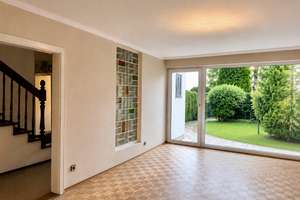 Obermenzing: Familienhaus mit Potenzial in begehrter Wohnlage – provisionsfrei für Käufer – Die vollständige Adresse der Immobilie erhältst du vom Anbieter., 81247 Obermenzing, München – Vorschaubild 5
