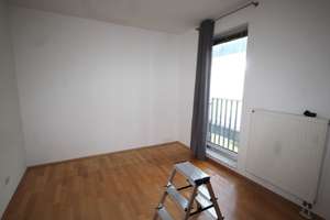 2-Zimmer-Wohnung mit Kochnische und Balkon in Düsseldorf-Unterbilk, Nähe Medienhafen – 40219 Unterbilk, Düsseldorf – Vorschaubild 6