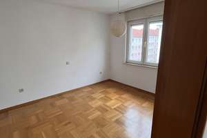 zentrumsnahe 2-Zimmer-Wohnung mit EBK in Stuttgart – Forststraße 74, 70176 Rosenberg, Stuttgart – Vorschaubild 9