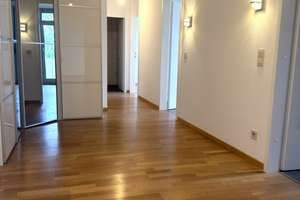 Helle 3-Zimmer-Wohnung: Modernisiertes Zuhause in München