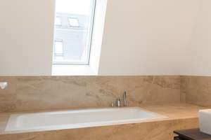 Einzigartiges Penthouse mit Dachterrasse in Gartenvilla, Bogenhausen, München – Oberföhringerstraße 87a, 81925 Herzogpark, München – Vorschaubild 5