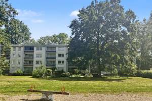 Ihr neues Zuhause in Wedau – 3 Zimmer mit sonnigem Balkon – Die vollständige Adresse der Immobilie erhältst du vom Anbieter., 47279 Wedau, Duisburg – Vorschaubild 1