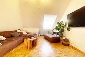 EP ESTATE ! Sonnige 3- Zimmer- Dachgeschoßwohnung in Köln / Widdersdorf – Die vollständige Adresse der Immobilie erhältst du vom Anbieter., 50859 Widdersdorf, Köln – Vorschaubild 2