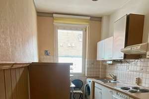 * 2 Zimmer mit Balkon in ruhiger Anliegerstraße in Berlin - Steglitz * – Die vollständige Adresse der Immobilie erhältst du vom Anbieter., 12167 Steglitz, Berlin – Vorschaubild 4