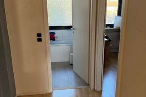 Charmantes Reihenmittelhaus mit Garten in ruhiger Lage – Die vollständige Adresse der Immobilie erhältst du vom Anbieter., 90480 Zerzabelshof, Nürnberg – Vorschaubild 9