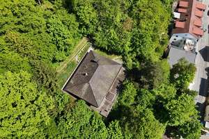 "Exklusive Premiumlage in Passau"
Großzügige Villa mit reichlich Platz, viel Privatsphäre und traum – Die vollständige Adresse der Immobilie erhältst du vom Anbieter., 94034 Hacklberg, Passau – Vorschaubild 6