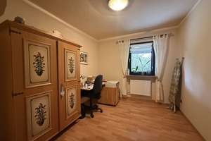 Großzügiges Einfamilienhaus mit Pool und großen Garten – Die vollständige Adresse der Immobilie erhältst du vom Anbieter., 91186 Büchenbach – Vorschaubild 11