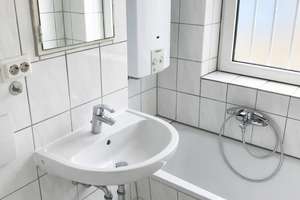 Attraktive 3 Zimmer zur Miete in Hamburg Rissen - Wentzel Dr. – Flerrentwiete 51a, 22559 Rissen, Hamburg – Vorschaubild 6