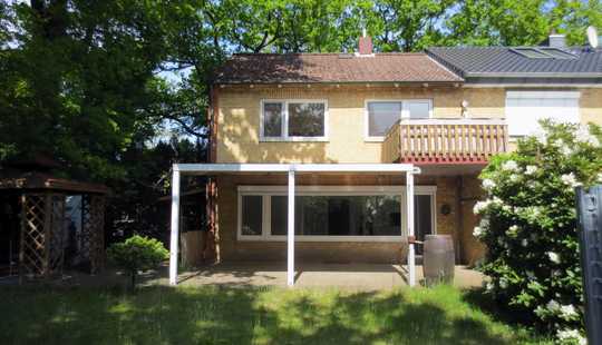 Bild von Reihenend-Zuhause mit wunderschönem Garten