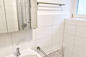 Schöne, helle 3,5-Zi.-Wohnung in begehrter Wohnlage* tolle Aussicht*EBK* Garage* – Die vollständige Adresse der Immobilie erhältst du vom Anbieter., 70327 Gehrenwald, Stuttgart – Vorschaubild 9