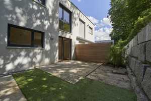 Modernes Wohnen in toller Lage - Reihenmittelhaus mit Gartenterrasse und Doppelg. in 79183 Waldkirch – Emmendingen (Kreis) – Vorschaubild 11