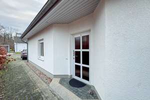 Bungalow // Ihr neues Lebensquartier in Wolfsburg - Barnstorf // bezugsfertig – Die vollständige Adresse der Immobilie erhältst du vom Anbieter., 38446 Barnstorf, Wolfsburg – Vorschaubild 2