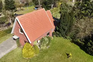 Charmantes Siedlungshaus mit großem Grundstück und Potenzial – Friesland (Kreis) – Vorschaubild 5