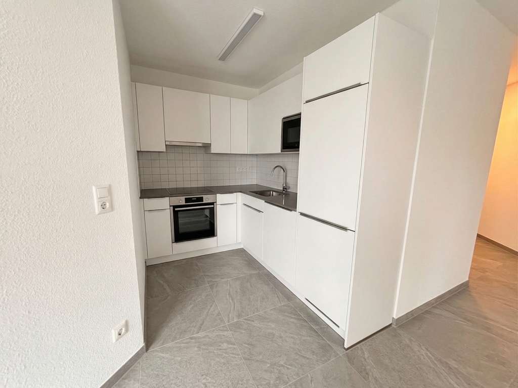 Immobilie in Illertissen - Charmantes Raumwunder: 47 m² Wohnglück im 1. Obergeschoss samt Garage - Bild 2