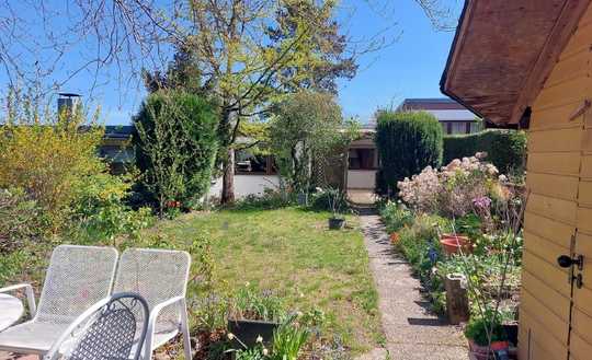 Reihenbungalow in begehrter Lage Grötzingens!