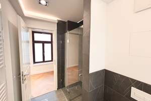 Viel Platz! + Erstbezug mit Lift + Balkon + Parkett + Fußbodenheizung + Wanne & Dusche + LED-Licht – Die vollständige Adresse der Immobilie erhältst du vom Anbieter., 4177 Lindenau, Leipzig – Vorschaubild 13