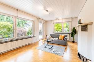 DIE GELEGENHEIT - Energetisch saniertes Zweifamilienhaus mit großem Garten in Schwieberdingen – Die vollständige Adresse der Immobilie erhältst du vom Anbieter., 71701 Schwieberdingen – Vorschaubild 4