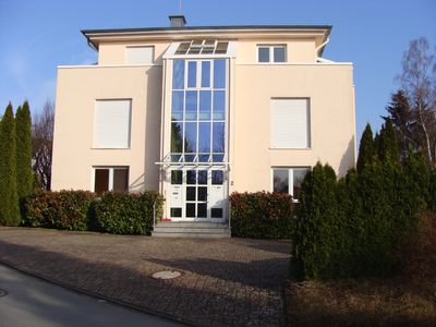 Exklusive sonnige Erdgeschoßwohnung mit eigenem Garten - sofort beziehbar