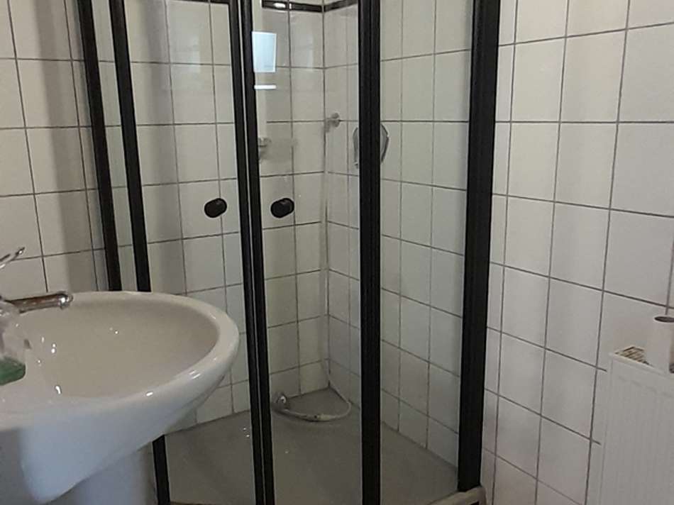 Bad -WC in Nebenraum