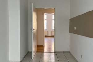 Einfache 3-Raum-Wohnung mit Balkon, Tageslichtbad, Wanne & Dusche, Abstellraum. Stellplatz möglich – Fichtestraße 16, 39112 Sudenburg, Magdeburg – Vorschaubild 18