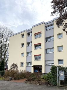 Top gepflegte Eigentumswohnung, 3,5 Zi., Loggia, mod. Bad