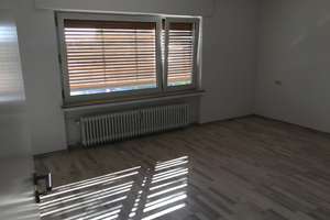 Modern renovie 3-Zimmer-Wohnung mit Einbauküche und Balkon/Garten in Bonn Ippendorf  – Gudenauer Weg 20, 53127 Ippendorf, Bonn – Vorschaubild 8