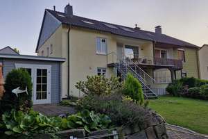 Erdgeschosswohnung mit Terrasse, Garten, Garage plus Stellplatz – Eichhornweg 2, 44892 Langendreer, Bochum – Vorschaubild 3