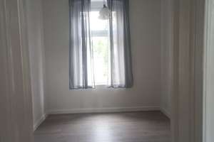 31qm Altbau Wohn/ Schlafzimmer mit Flair - Flingern Nord – Die vollständige Adresse der Immobilie erhältst du vom Anbieter., 40235 Flingern Nord, Düsseldorf – Vorschaubild 4
