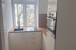 Charmante 1,5-Zimmer Wohnung im 2. OG, frisch saniert in Köln