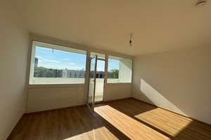 Schöne 1-Zimmer Wohnung mit sonnigem Westbalkon im 5. OG – Adolf-Baeyer-Damm 26, 81735 Neuperlach, München – Vorschaubild 2