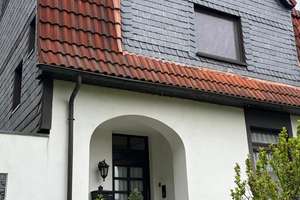 Charmantes freistehendes Einfamilienhaus in begehrter Wohnlage – Die vollständige Adresse der Immobilie erhältst du vom Anbieter., 42657 Burg/Höhscheid, Solingen – Vorschaubild 3