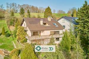 Großzügige Architektenvilla mit Einliegerwohnung und Weitblick – Die vollständige Adresse der Immobilie erhältst du vom Anbieter., 69168 Wiesloch – Vorschaubild 1