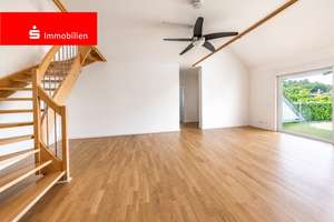 Kriftel: 195 m² Maisonette mit Galerie, großer Terrasse und Weitblick