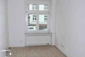 +++ 3 Zimmer Hochparterre Wohnung mit Balkon und Stellplatz +++ – Franz-Mehring-Straße 40, 8058 Pölbitz, Zwickau – Vorschaubild 9