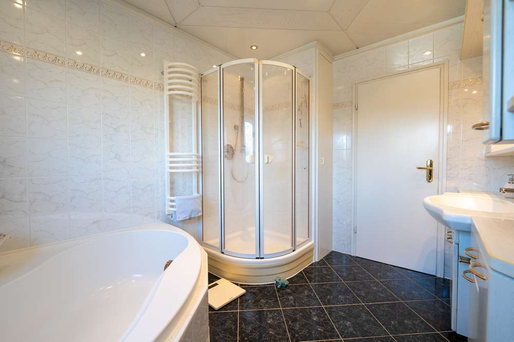 Immobilie in Obertiefenbach - ***Stilvoll mit viel Platz*** - Bild 6