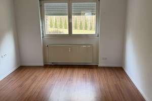 Alltagstaugliche 3,5-Zimmer-Wohnung mit Balkon in Sindelfingen – Die vollständige Adresse der Immobilie erhältst du vom Anbieter., 71067 Sindelfingen – Vorschaubild 8