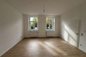 Moderne, sanierte 2,5-Zimmer-Wohnung mit Einbauküche in 53227 Bonn-Beuel  – Königswinterer Straße 1A, 53227 Beuel-Ost, Bonn – Vorschaubild 5