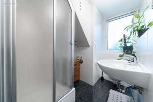 Ein Zuhause zum Ankommen – Elegante Maisonette mit Wohlfühlatmosphäre – Die vollständige Adresse der Immobilie erhältst du vom Anbieter., 45259 Heisingen, Essen – Vorschaubild 9