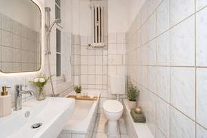 RARITÄT: Zwischen Stadtflair und Gartenruhe – Ihr neues Zuhause mit Garten!Renoviert & Bezugsfrei! – Duisburger Straße 13, 10707 Wilmersdorf, Berlin – Vorschaubild 6