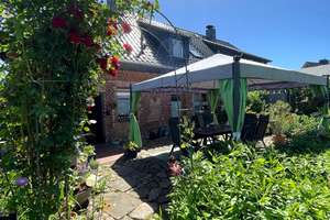 Großzügiges 5-Zimmer-Haus mit 1.220 m² Traumgrundstück nahe Ostsee und Greifswald – Alte Dorfstraße 1, 17509 Neu Boltenhagen – Vorschaubild 6