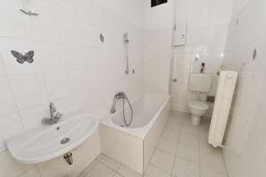 Zentrale 2,5-Zimmer-Wohnung mit Charme – Ideal für Singles & Paare! – Universitätstr 40, 47051 Altstadt, Duisburg – Vorschaubild 7