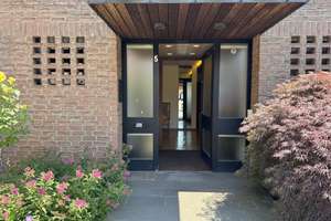 Erdgeschosswohnung im Zweifamilienhaus mit eigenem Eingang, Indoor-Pool, Sauna und Garten – Liebermannstr. 5, 44795 Weitmar-Mitte, Bochum – Vorschaubild 4