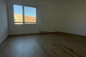 Lichtdurchflutete 3-Zimmer Wohnung mit großer Loggia – Kattenbrookstrift 175, 30539 Bemerode, Hannover – Vorschaubild 6