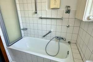 Helle 2-Zimmer-Wohnung mit großem Balkon in Düsseldorf-Lierenfeld – Gleiwitzer Straße 9, 40231 Eller, Düsseldorf – Vorschaubild 11